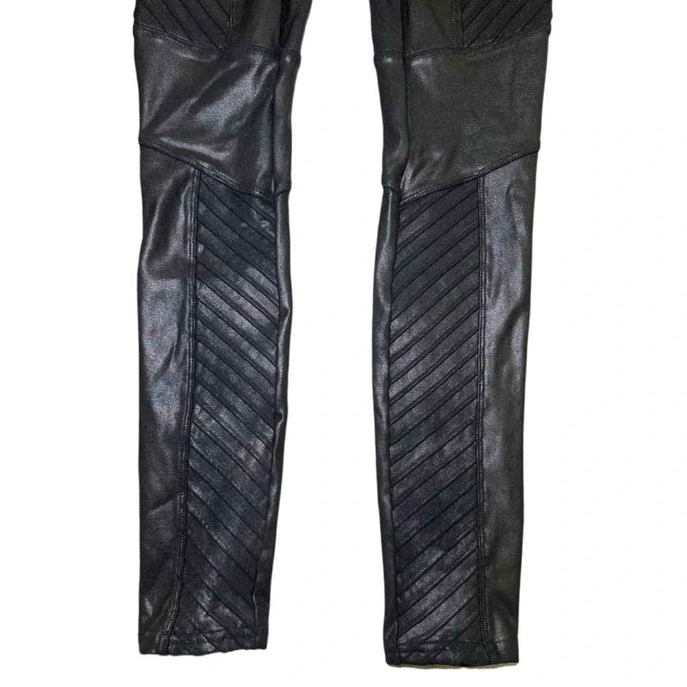 Spanx Faux Leather Moto Leggings XS - Picture 6 of 6